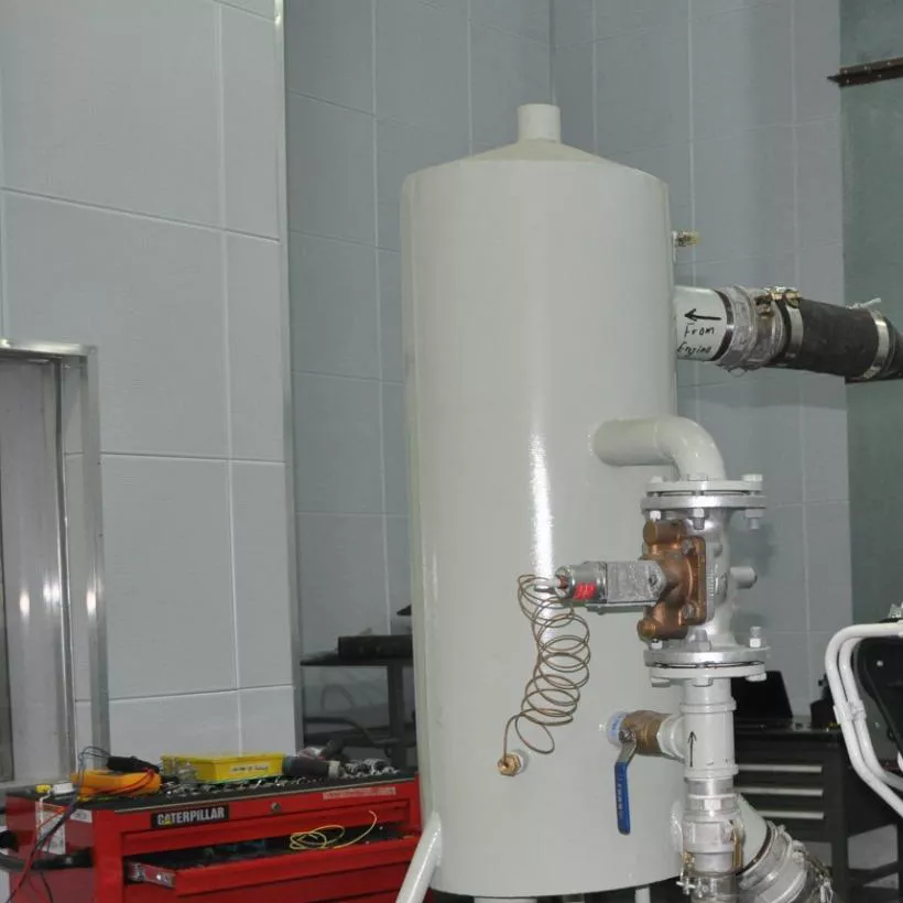 Engine cooling water column