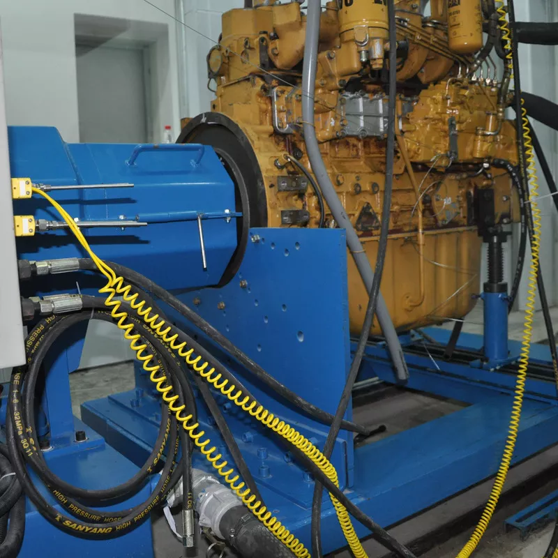 Engine trolley